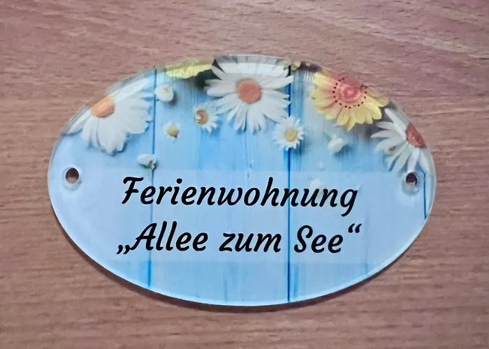 Allee Zum See
